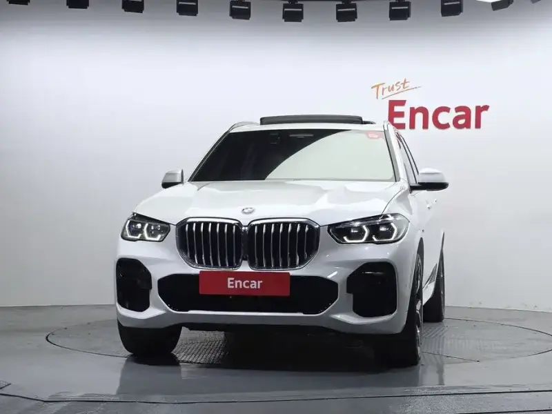 2022 BMW X5 с пробегом 54 235 км