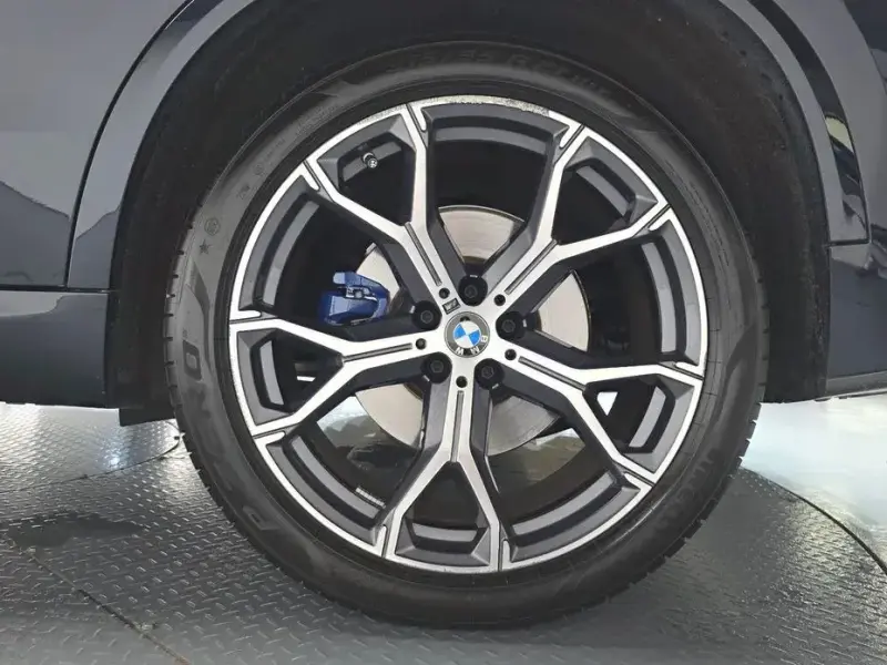 2023 BMW X5 с пробегом 35 723 км