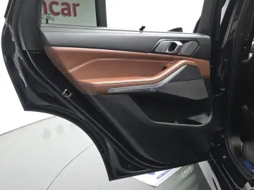 2023 BMW X5 с пробегом 35 723 км