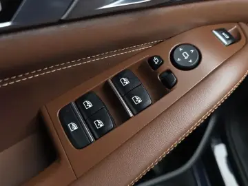 2023 BMW X5 с пробегом 35 723 км