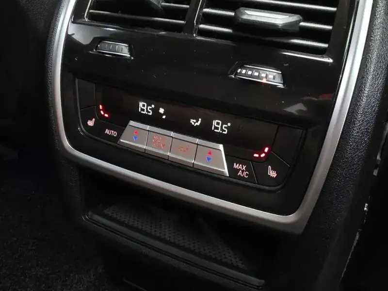 2022 BMW X5 с пробегом 54 235 км