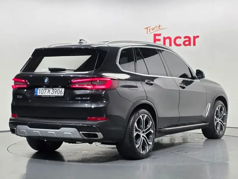 2022 BMW X5 с пробегом 99 349 км