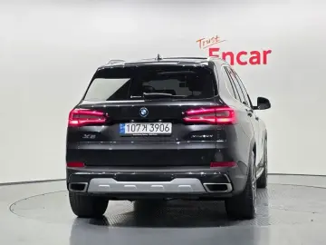2022 BMW X5 с пробегом 99 349 км