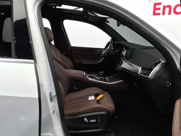 2022 BMW X5 с пробегом 54 235 км