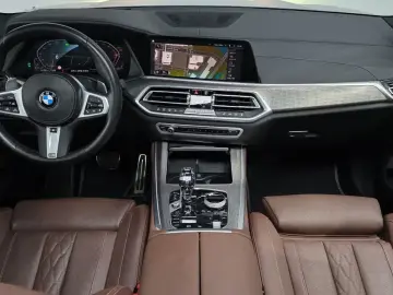 2022 BMW X5 с пробегом 24 728 км