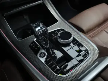 2022 BMW X5 с пробегом 24 728 км