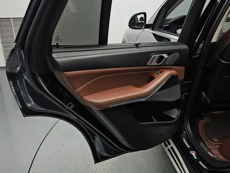 2022 BMW X5 с пробегом 47 636 км