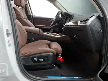 2022 BMW X5 с пробегом 29 927 км