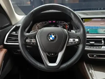2022 BMW X5 с пробегом 29 927 км