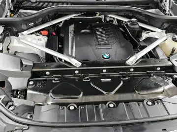 2023 BMW X5 с пробегом 29 801 км
