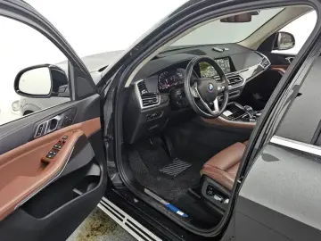 2022 BMW X5 с пробегом 82 866 км