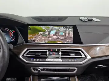 2022 BMW X5 с пробегом 82 866 км