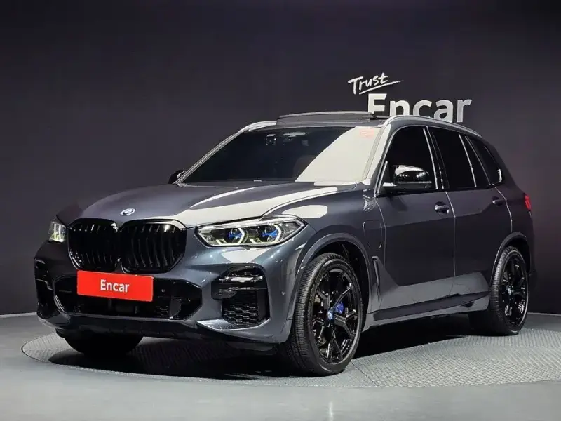 2022 BMW X5 с пробегом 83 722 км