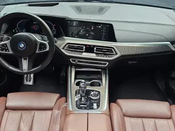 2022 BMW X5 с пробегом 83 722 км
