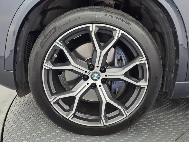 2022 BMW X5 с пробегом 84 743 км