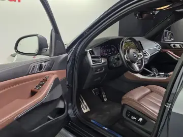 2022 BMW X5 с пробегом 84 743 км
