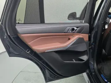 2022 BMW X5 с пробегом 84 743 км
