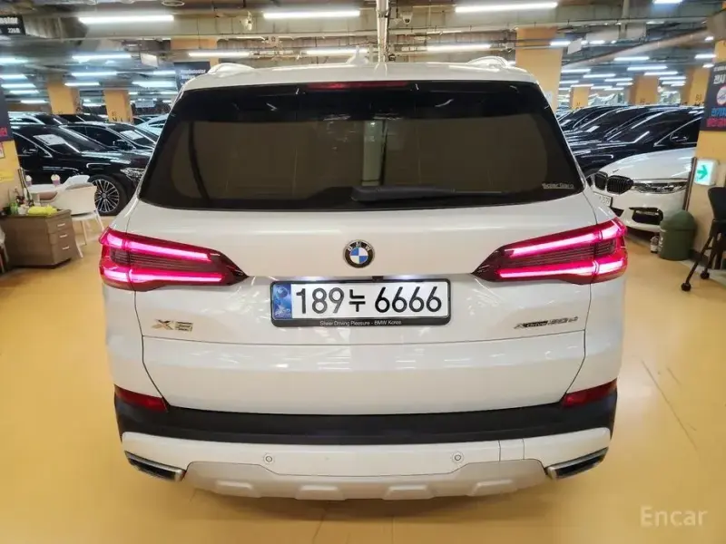 2022 BMW X5 с пробегом 63 700 км