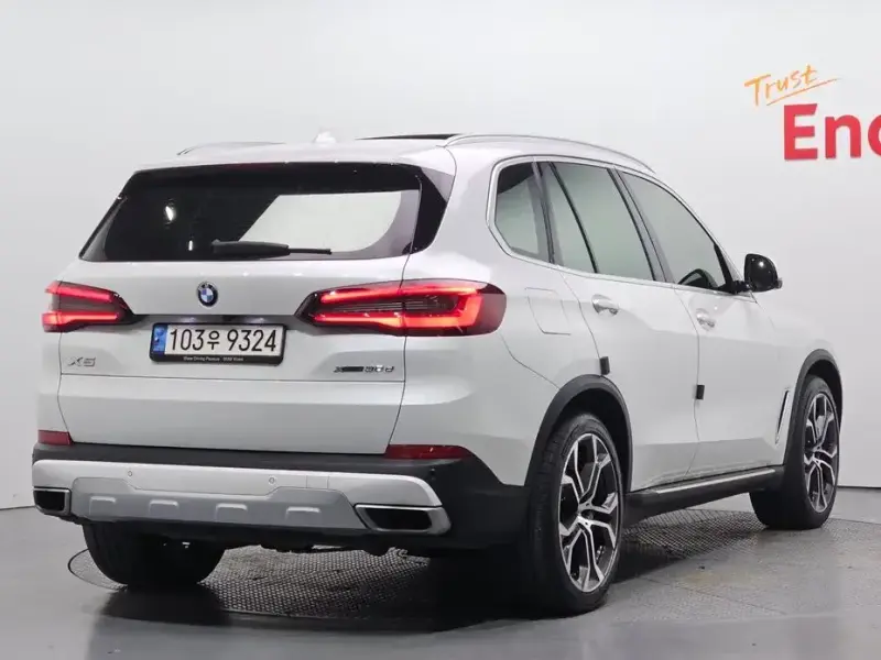 2022 BMW X5 с пробегом 92 247 км