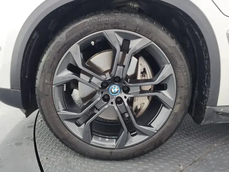 2023 BMW X5 с пробегом 13 504 км