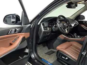 2022 BMW X5 с пробегом 42 829 км