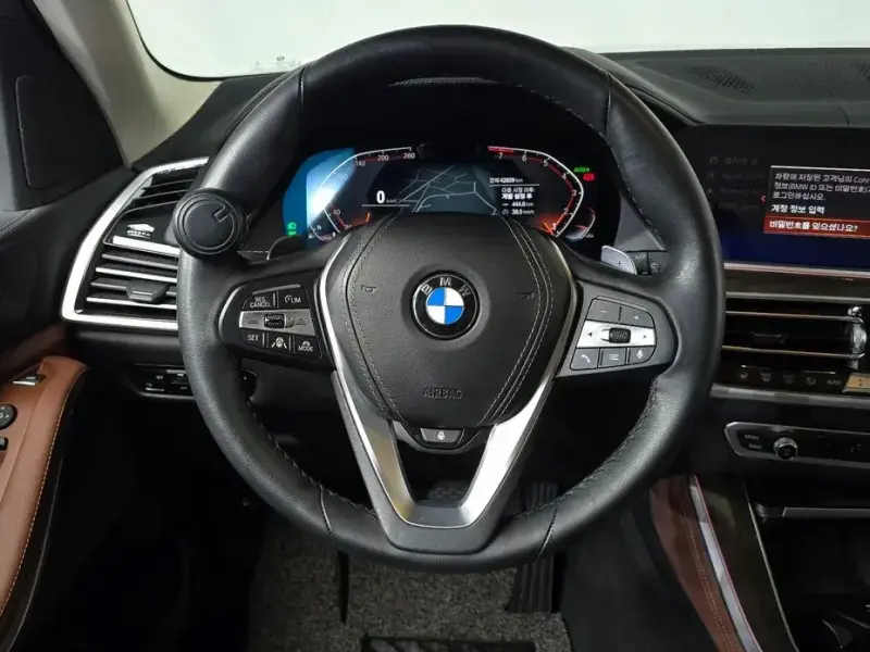 2022 BMW X5 с пробегом 42 829 км
