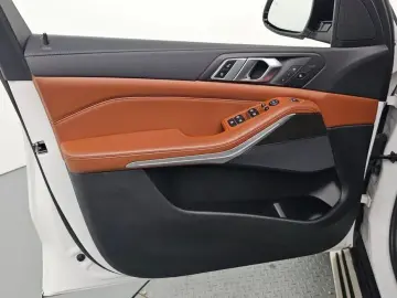 2022 BMW X5 с пробегом 92 247 км