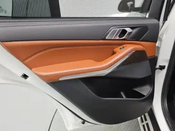 2022 BMW X5 с пробегом 92 247 км