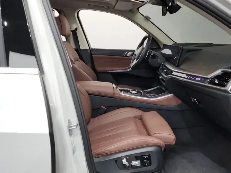 2023 BMW X5 с пробегом 13 504 км