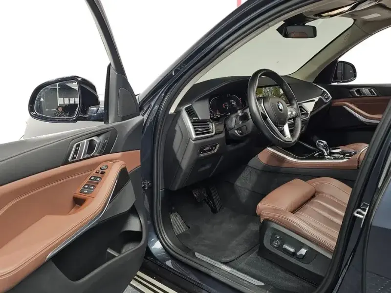 2022 BMW X5 с пробегом 51 086 км