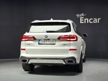 2023 BMW X5 с пробегом 21 944 км