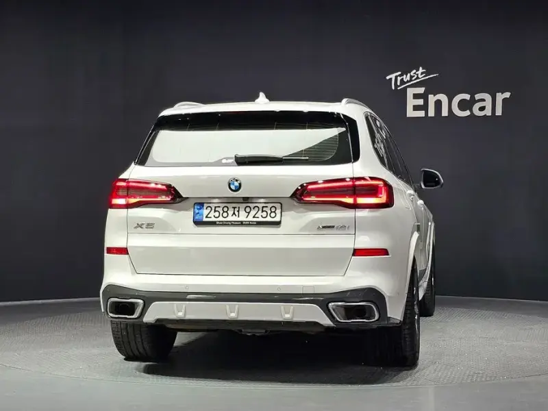 2023 BMW X5 с пробегом 21 944 км
