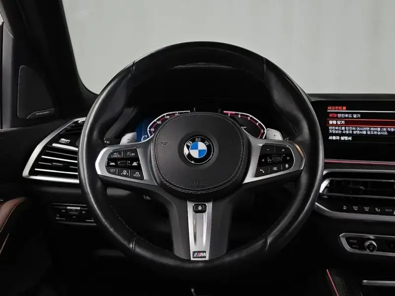 2023 BMW X5 с пробегом 21 944 км
