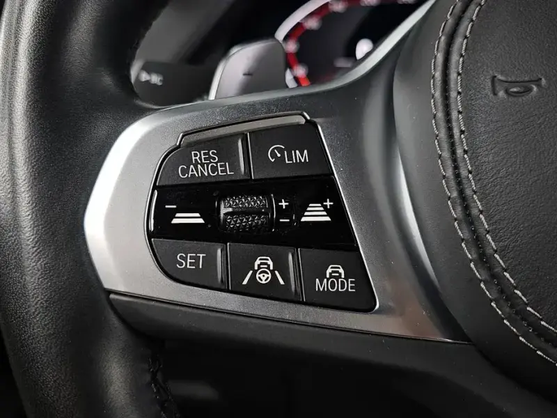 2023 BMW X5 с пробегом 21 944 км