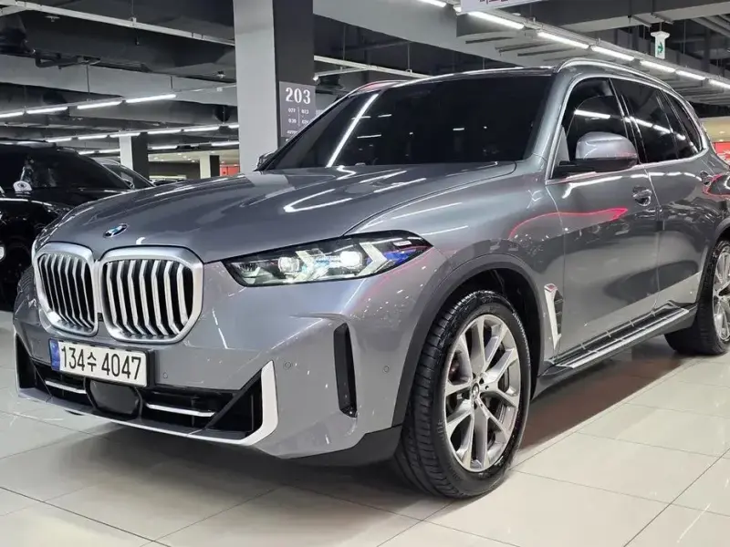 2023 BMW X5 с пробегом 40 205 км