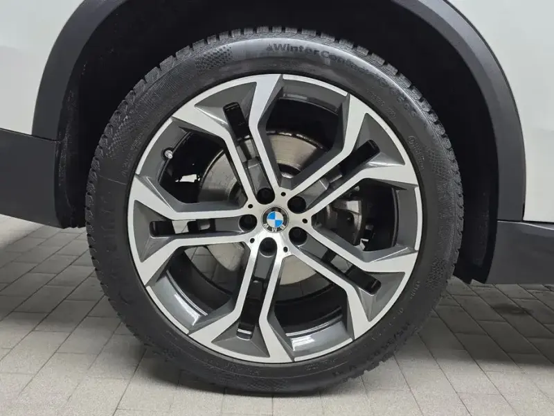 2022 BMW X5 с пробегом 121 417 км