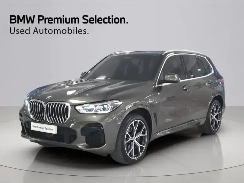 2023 BMW X5 с пробегом 51 129 км