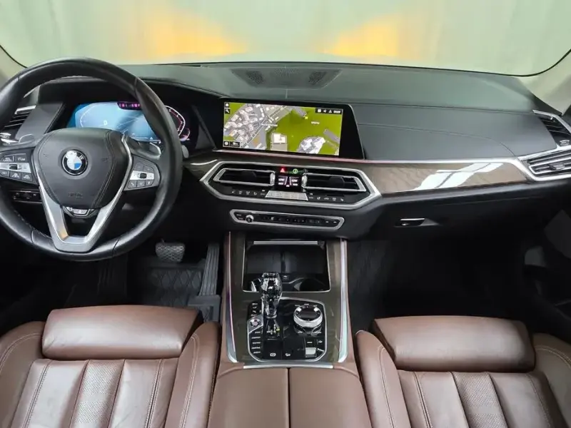 2022 BMW X5 с пробегом 121 417 км