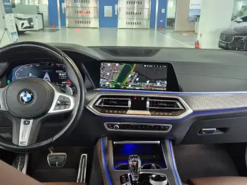 2023 BMW X5 с пробегом 51 129 км