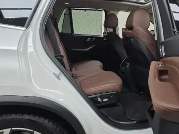 2022 BMW X5 с пробегом 121 417 км