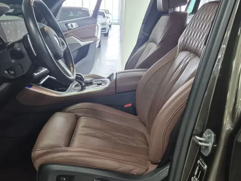 2023 BMW X5 с пробегом 51 129 км