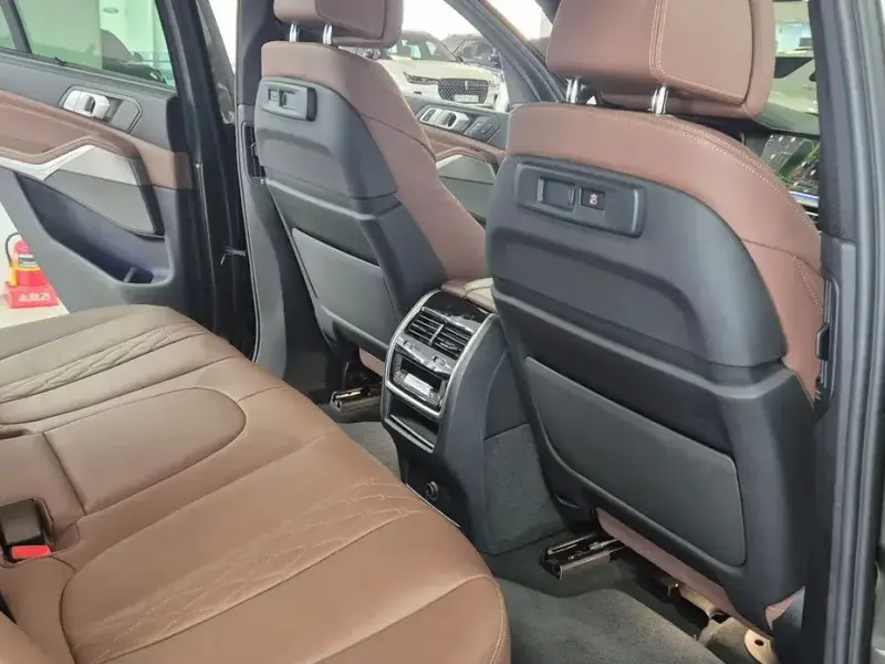 2023 BMW X5 с пробегом 51 129 км