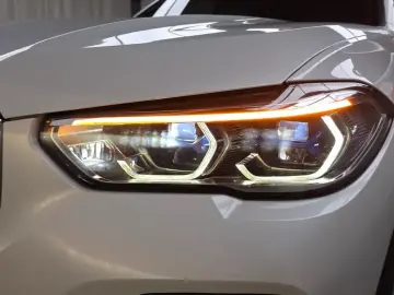 2022 BMW X5 с пробегом 121 417 км