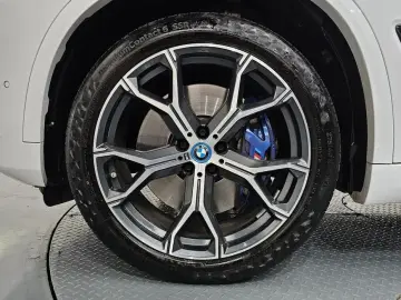 2023 BMW X5 с пробегом 21 752 км