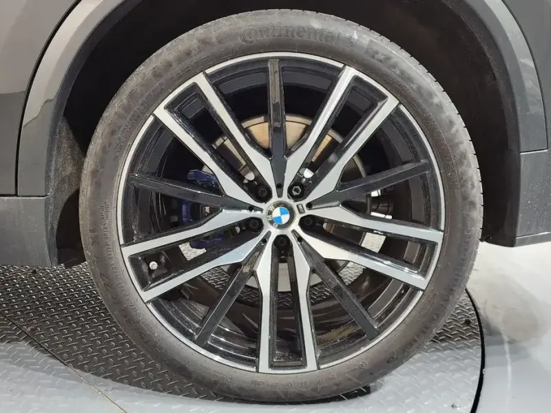2022 BMW X5 с пробегом 51 088 км