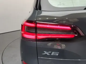 2022 BMW X5 с пробегом 51 088 км