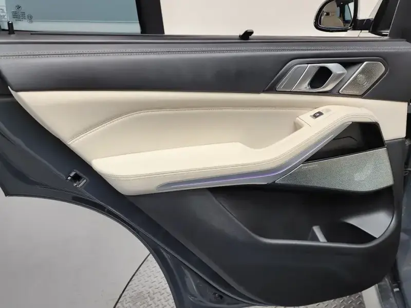 2022 BMW X5 с пробегом 51 088 км