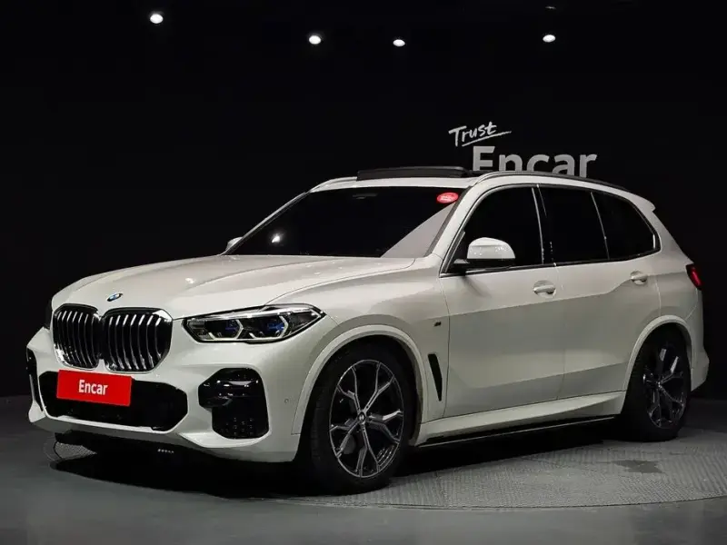 2023 BMW X5 с пробегом 53 966 км