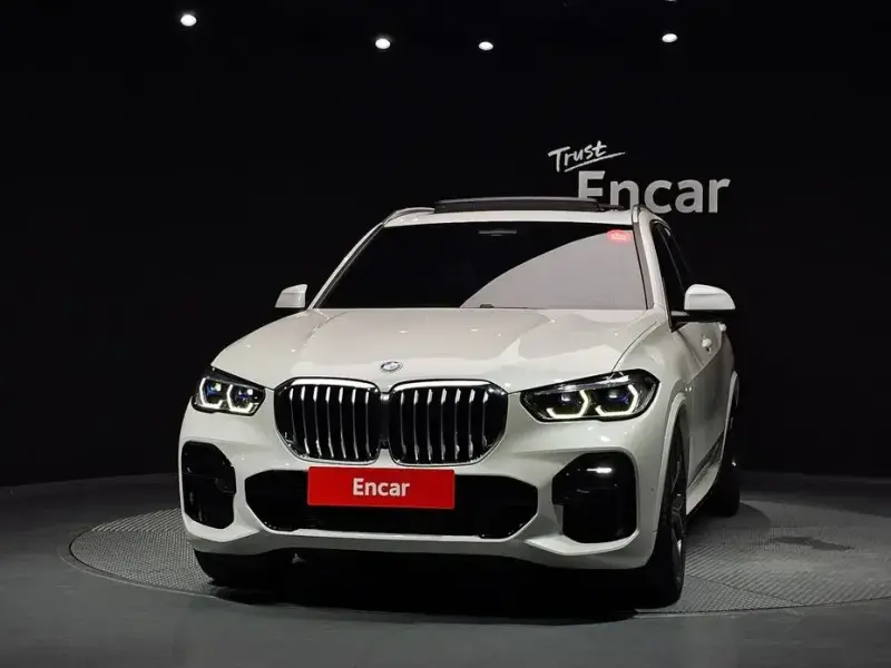 2023 BMW X5 с пробегом 53 966 км