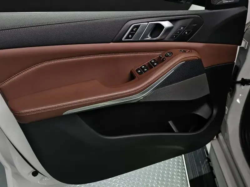 2023 BMW X5 с пробегом 53 966 км